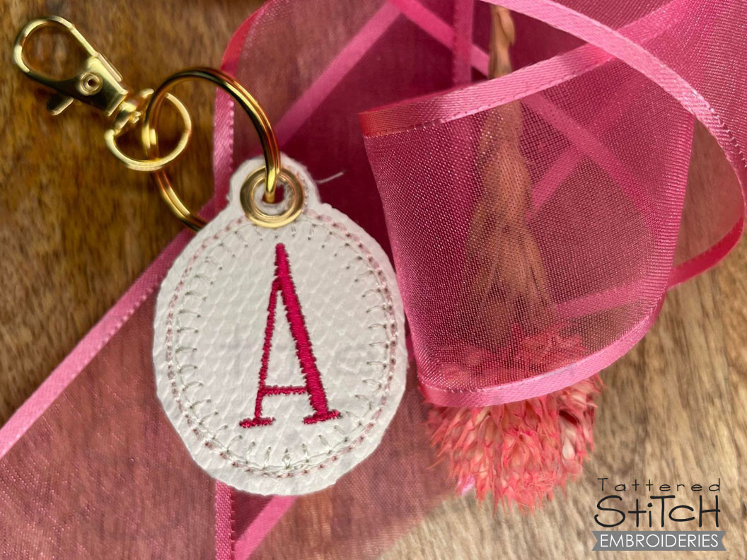 Oval_Charm_ABCS_Pic_-A__02086.1755179942
