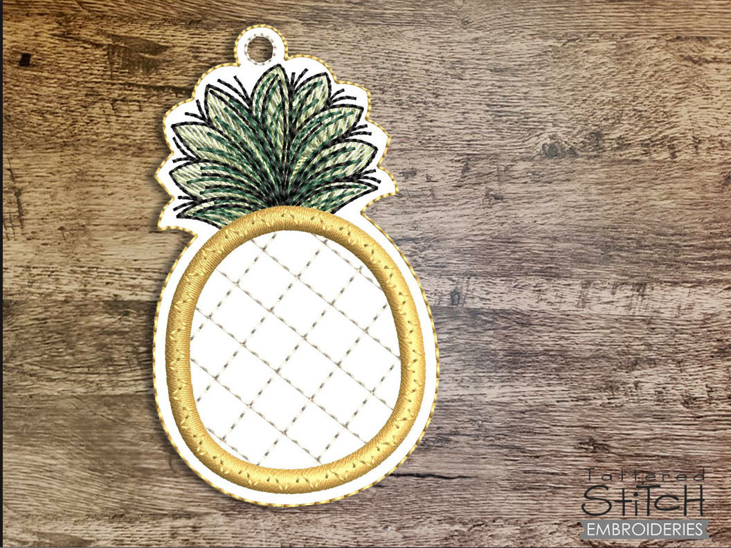 PineappleCHARM__90370.1715258376